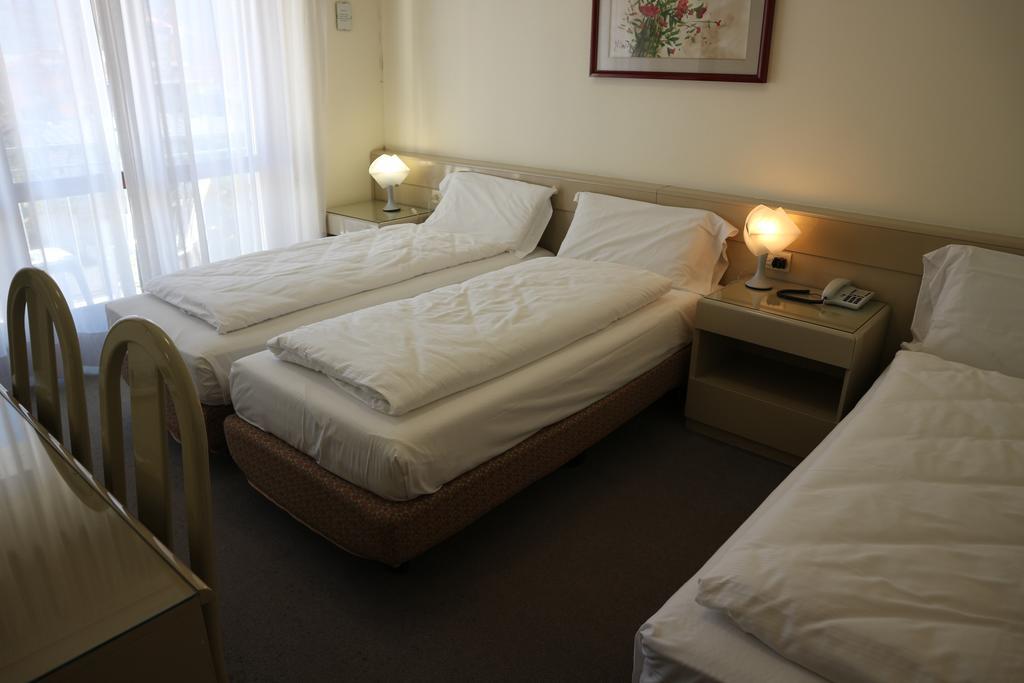 Hotel Bristol Riva del Garda Kültér fotó